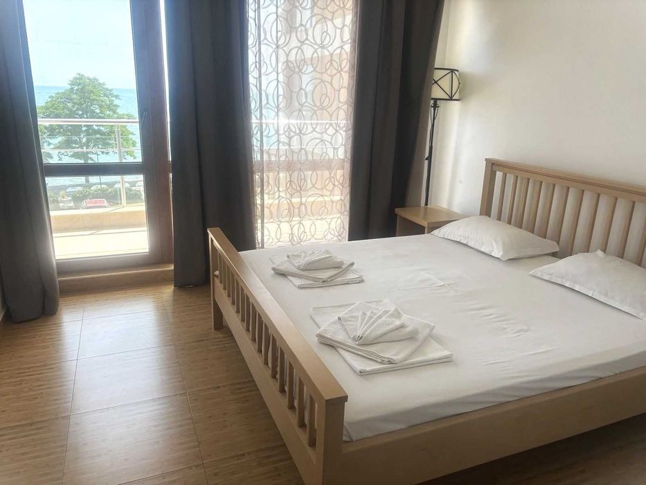 Продава се Двустаен апартамент в Балчик - 81 кв.м за 2050 €/кв.м - Снимка #4