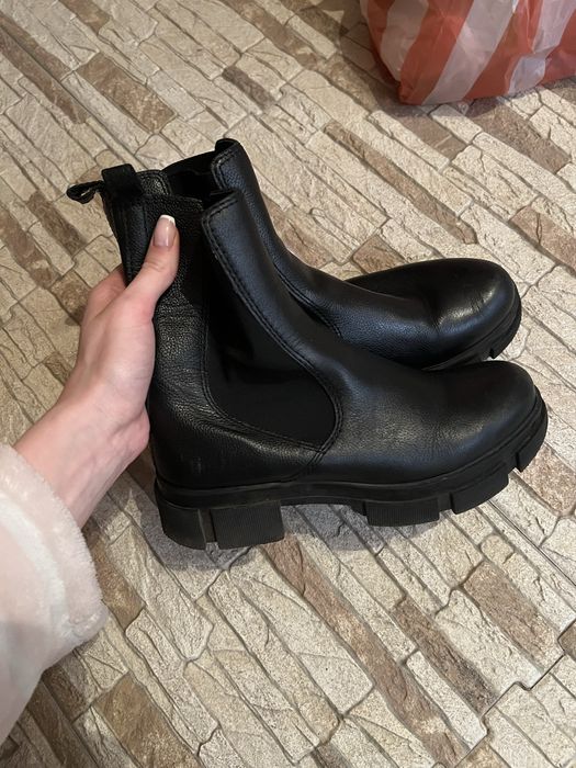 Черни боти естествена кожа