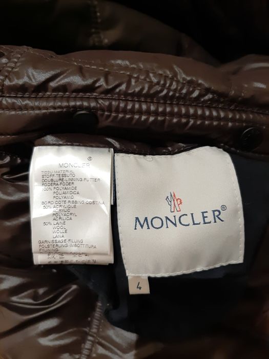 Geaca Moncler originală două fețe mărimea 4(XL)