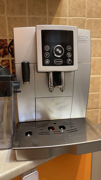 Продам  кофемашину  De'Longhi