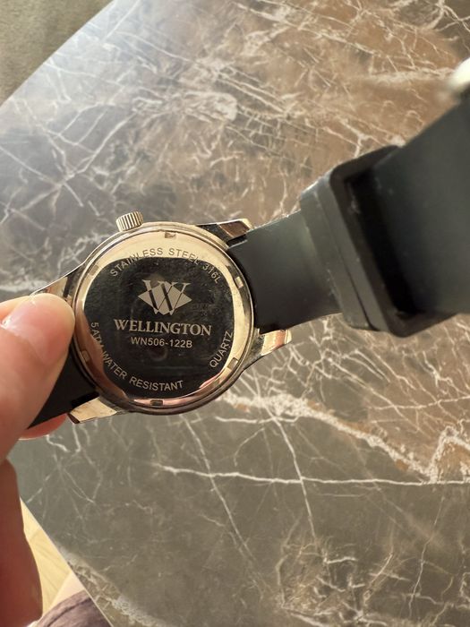 Часовник WEllINGTON
