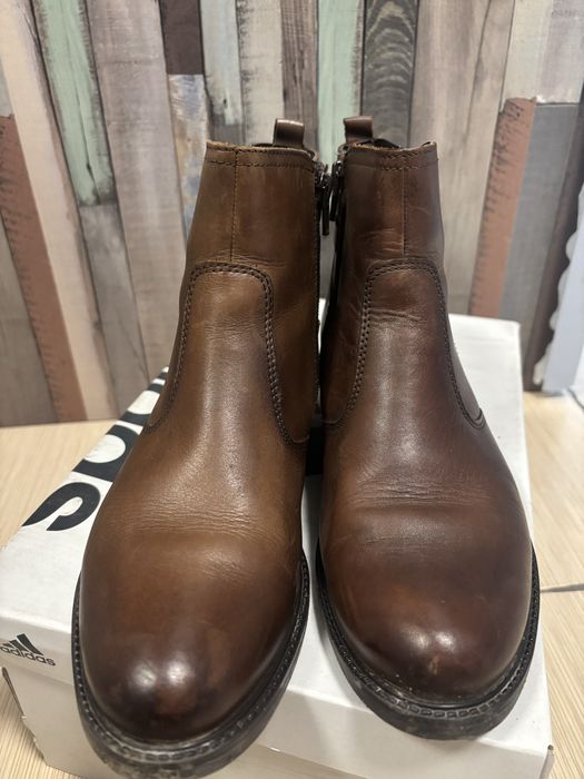 Дамски кожени боти