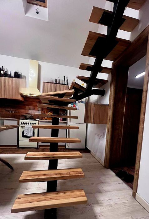 Scari si mobila la comanda