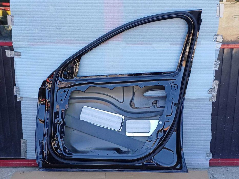 врата предна дясна Mercedes W223 S klass 2019-2025 г. #1009V