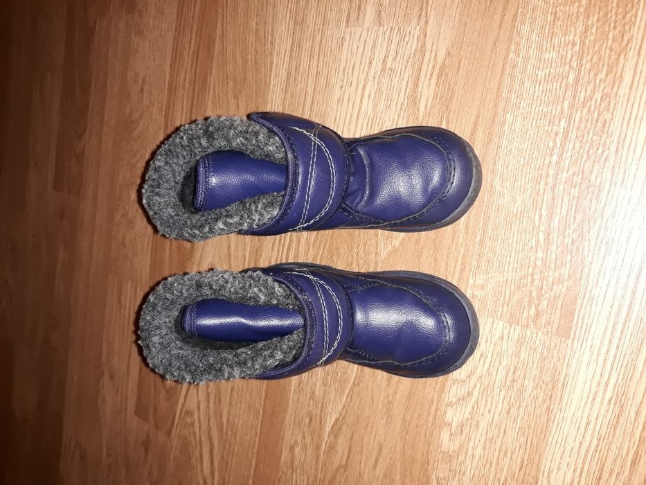 Детски обувки нови