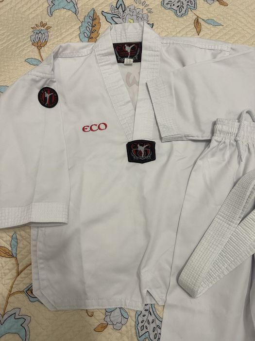 Kimono copii marimea 140cm, folosit de cateva ori
