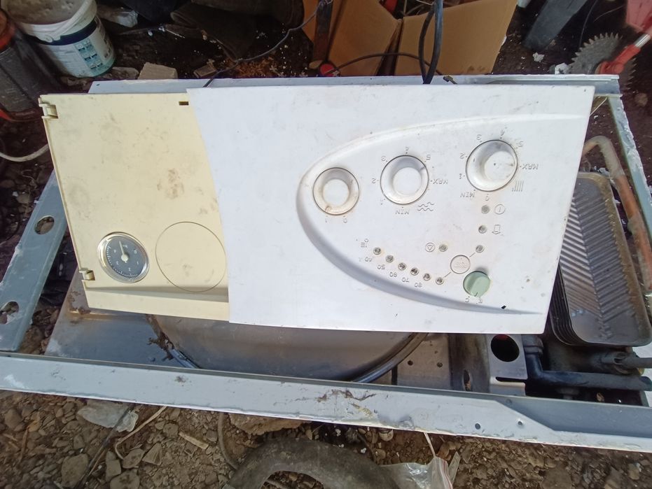 Placă de bază centrală ariston