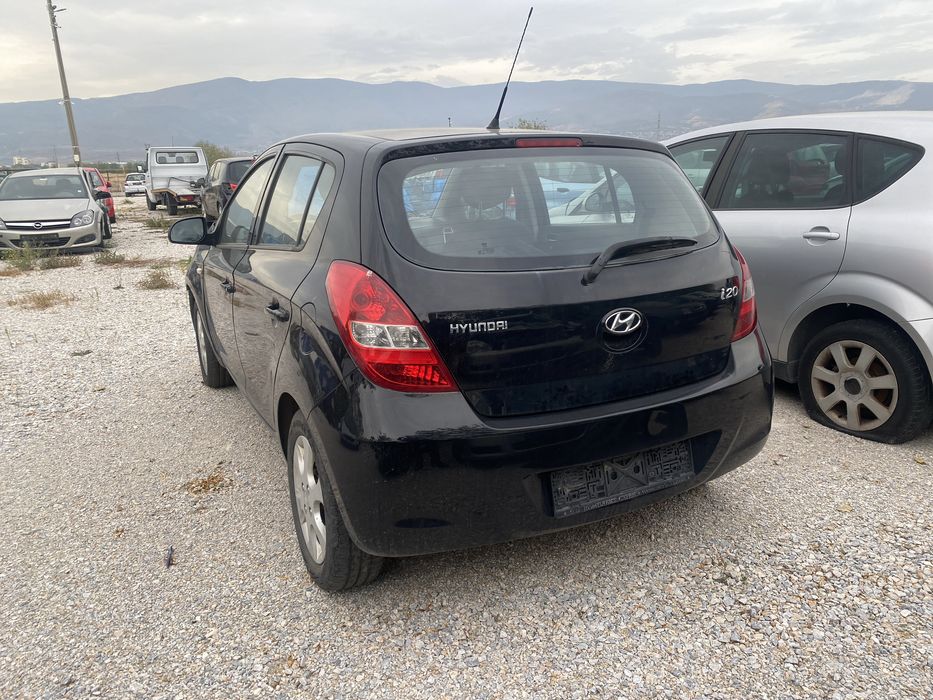 Хюндай и20 1.4 бензин 100кс на части