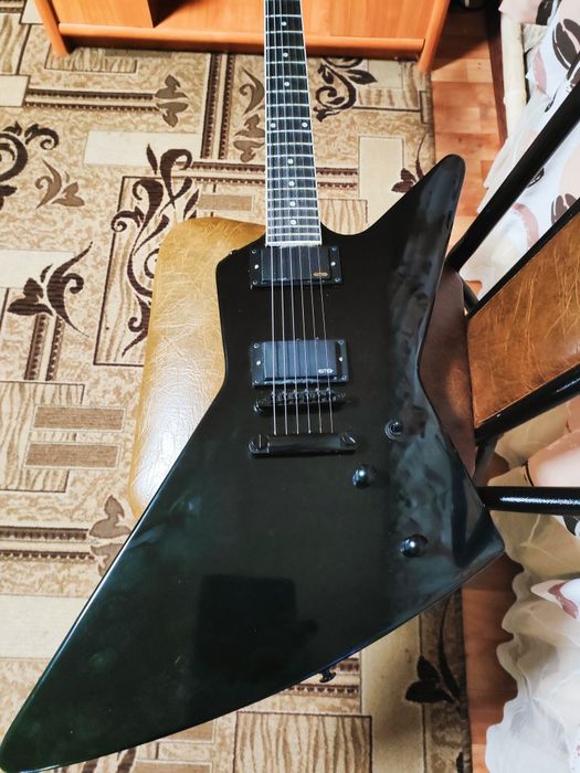 Продаю электрогитару