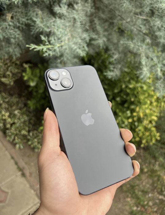 iPhone 15 plus.