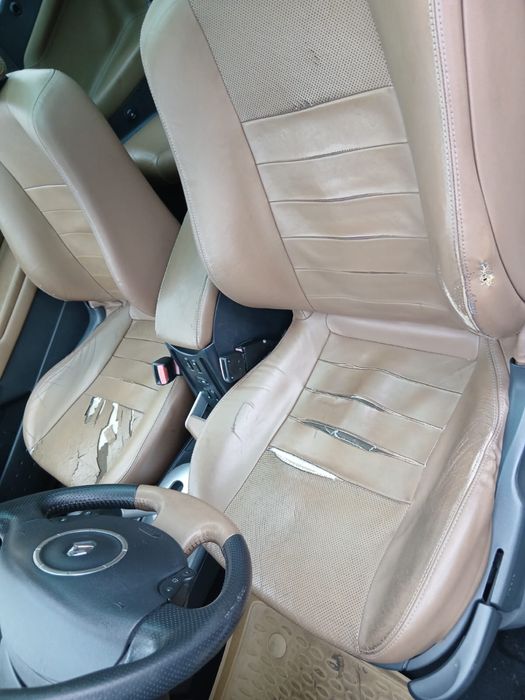 Renault Megane Cabrio  2006, Diesel ,Automată, Euro 4,  1,9,   2500 €