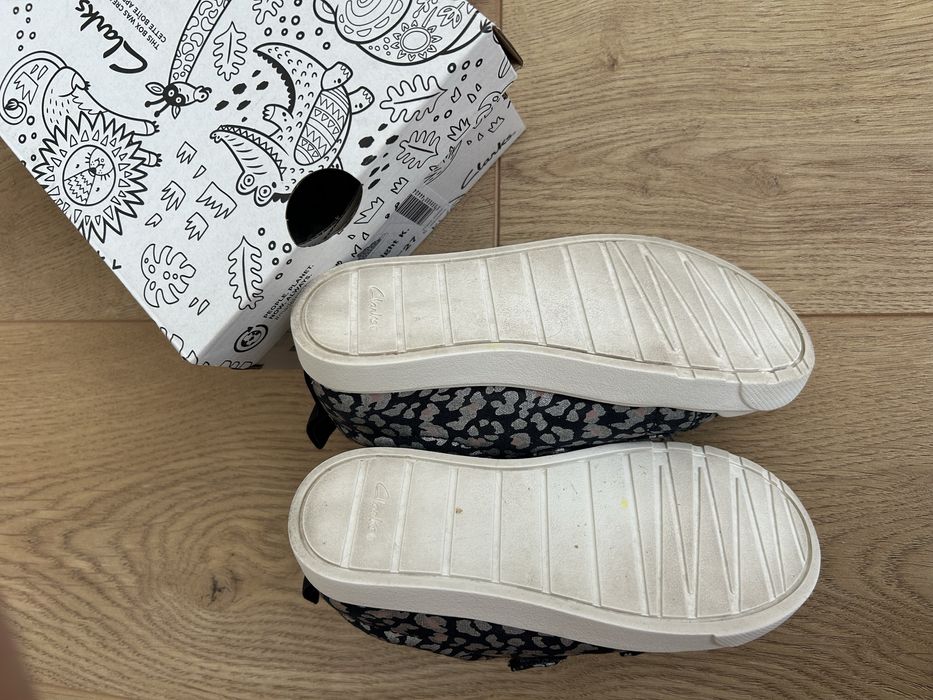 Clarks Кецове City Bright / 27