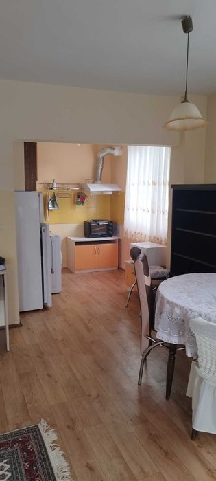 Дава се под наем Двустаен апартамент в Варна, Погреби - 72 кв.м за 433.5 € - Снимка #1