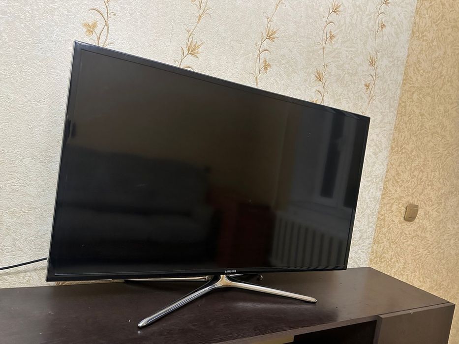 Продам телевизор