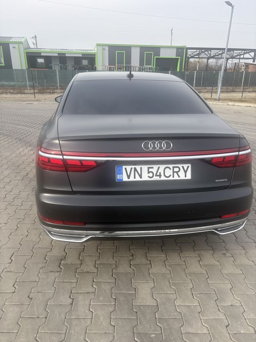 Audi A 8 3.0 tfsi Hybrid schimb cu Audi Q8 sau BMW X6 dupa 2020
