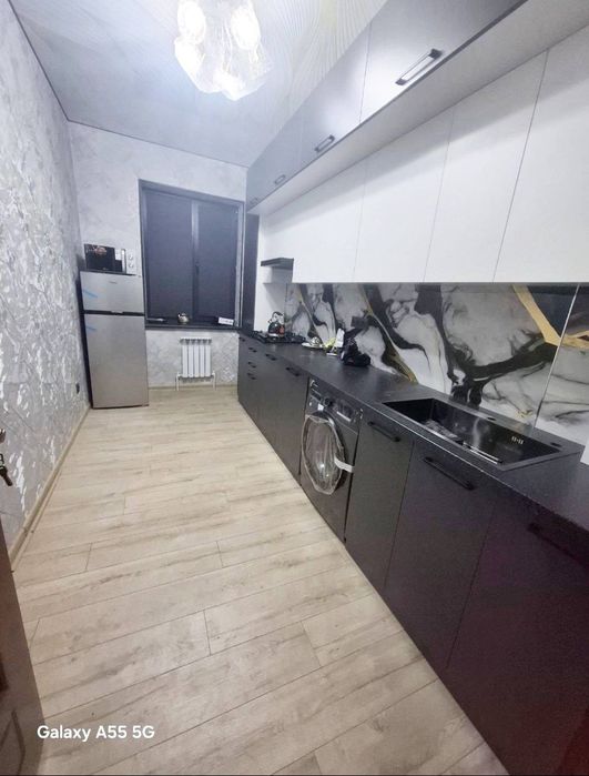 Pushkin metro 5 minutlik yo'l 2 xonali