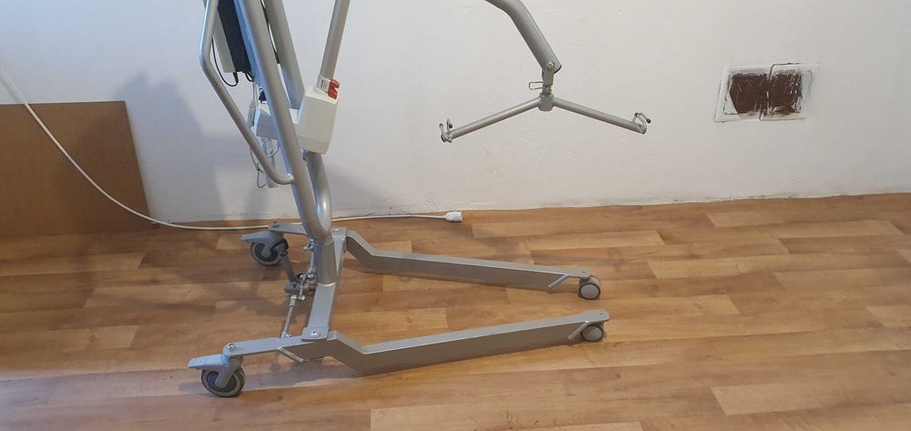 Пациентски лифтер