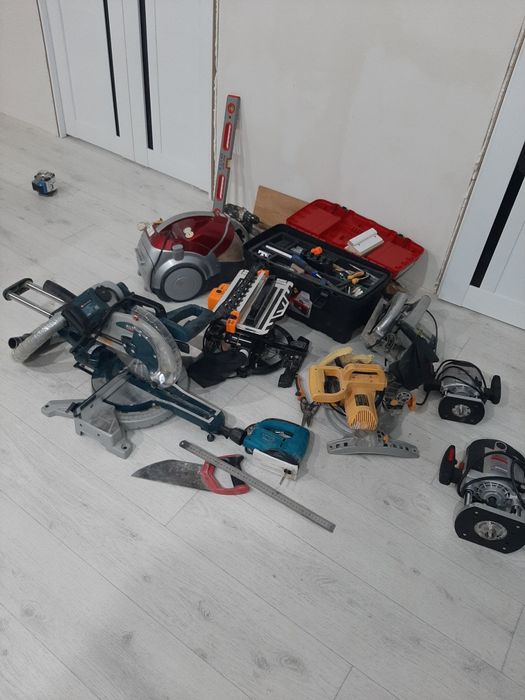 Установка двери и замен замков