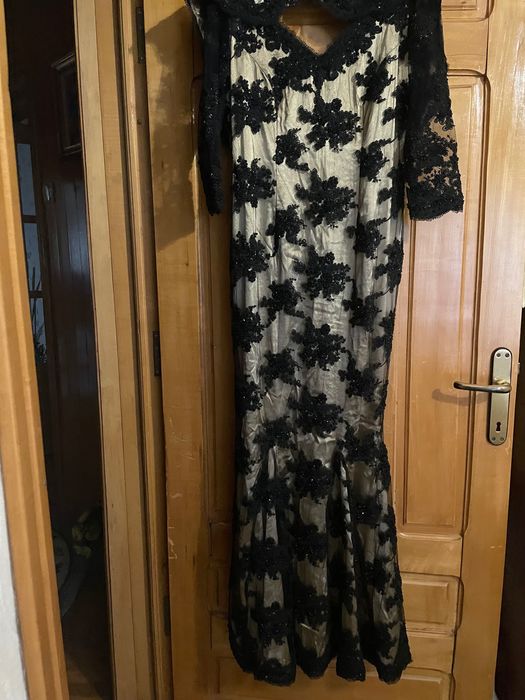 Rochie de ocazie din mărgele