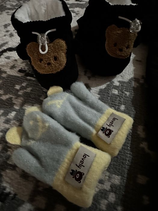 Продам черный детский комбинезон