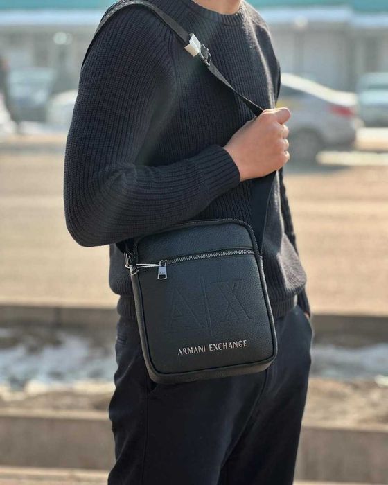 Hugo Boss - Prada - Burberry Barsetka Sumka - Sumcateca