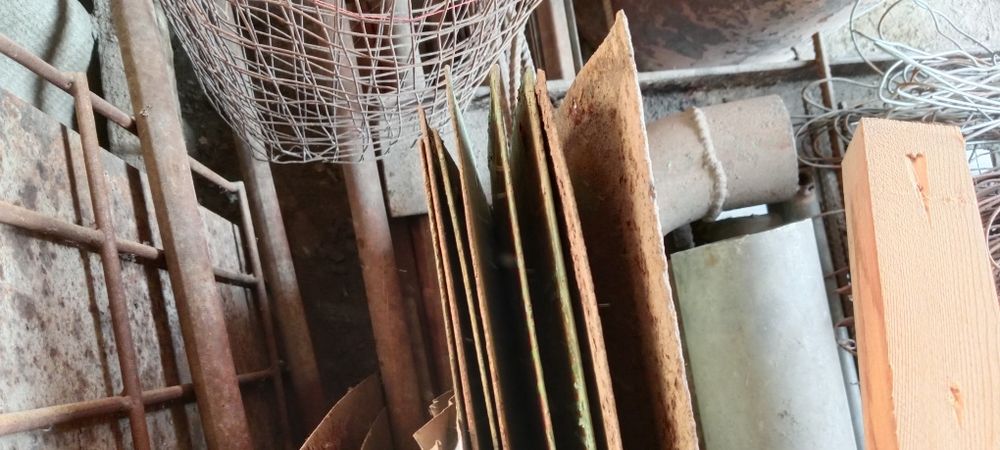 Продам Листы жилеза