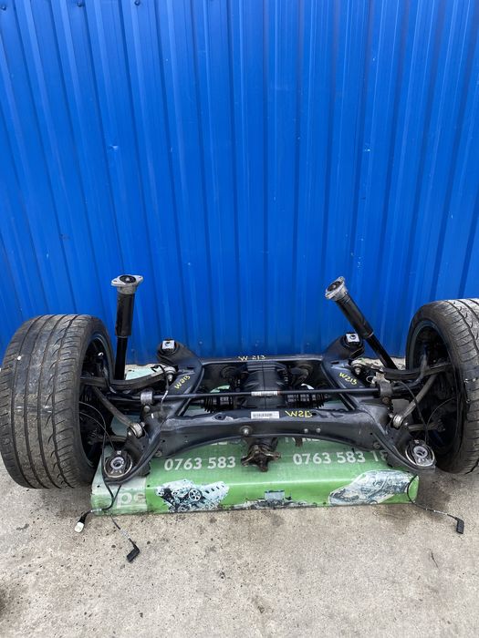 Fuzetă dreapta spate Mercedes E350 W213