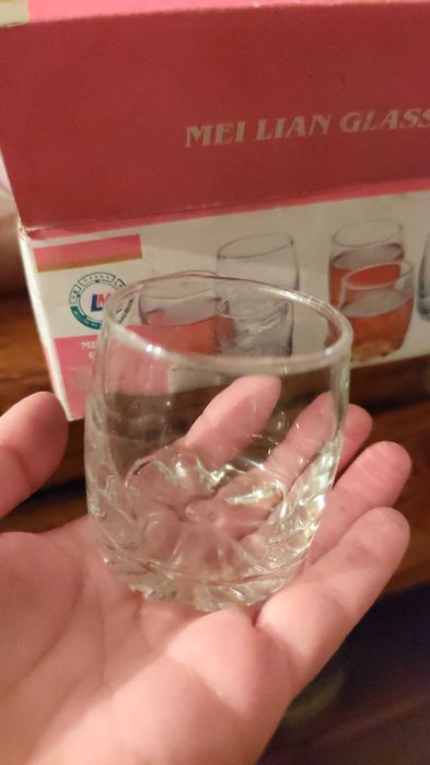 Рюмки в коробке, 100 шт