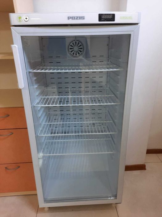 Фармацевтический холодильник