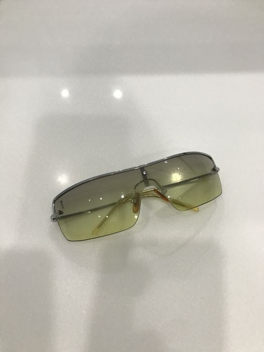 Солнцезащитный очки