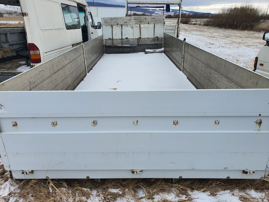 Vand Cub,Container,Bena,prelata Mercedes Atego, Sprinter, Iveco