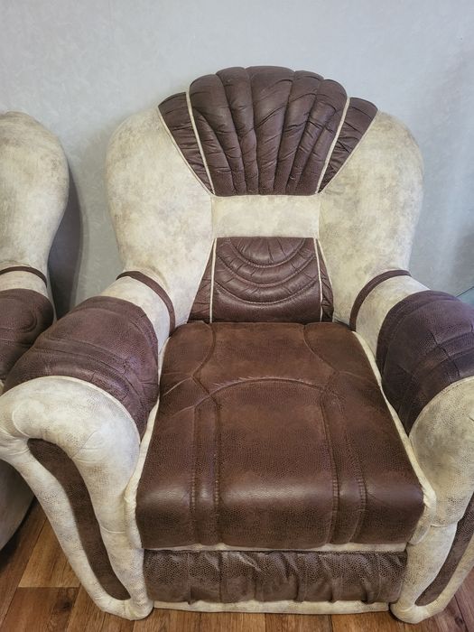 Угловой диван + кресло