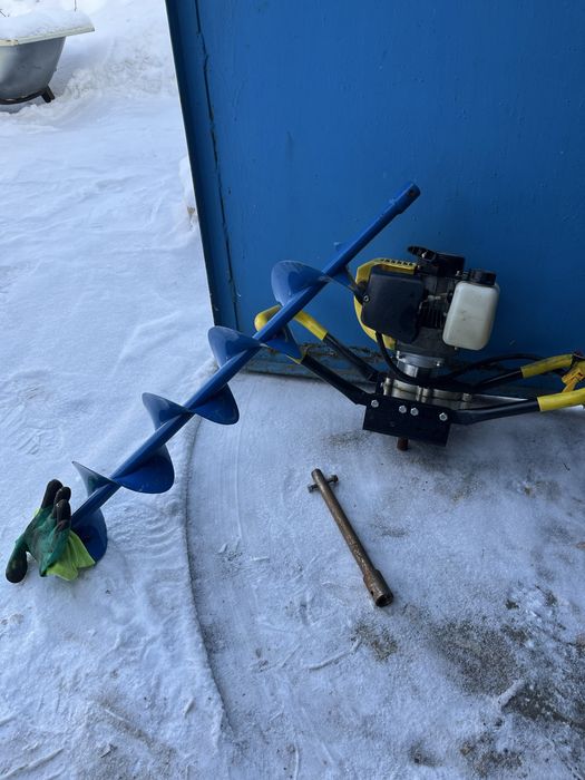 Продам мотобур ( бензобур)