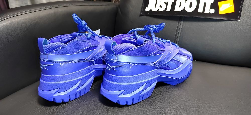 Reebok Club  C V2 Cardi B, номер 37