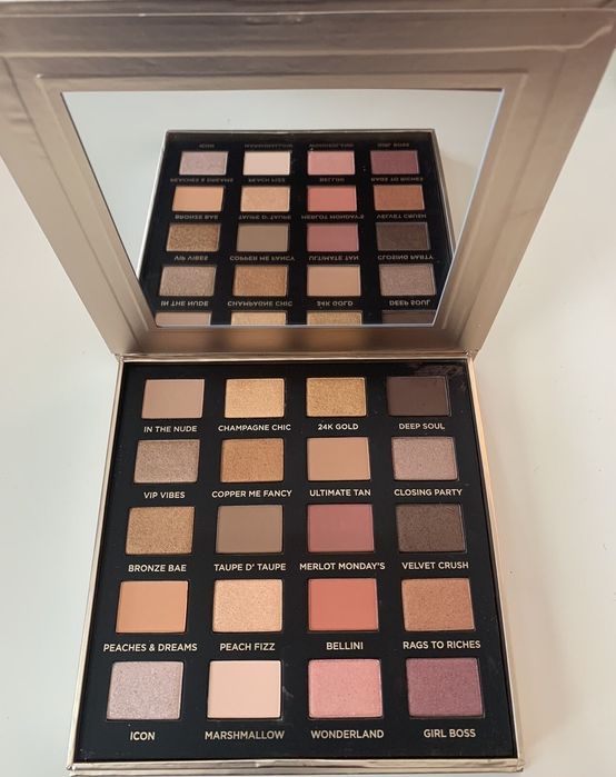 Нова палитра Iconic London Day to slay