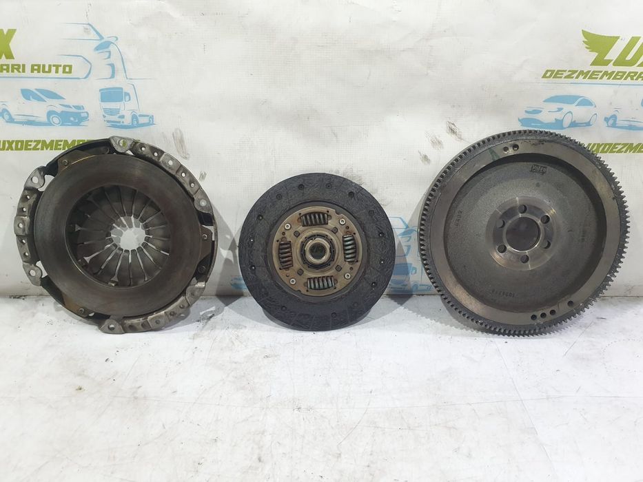 Kit ambreiaj volanta cu masa simpla Dacia Duster 1 (facelift) (2013 -