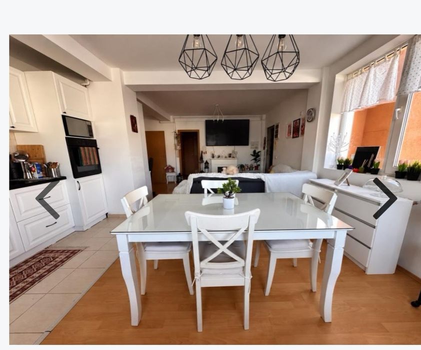 Apartament 3 camere Dumbrăvița