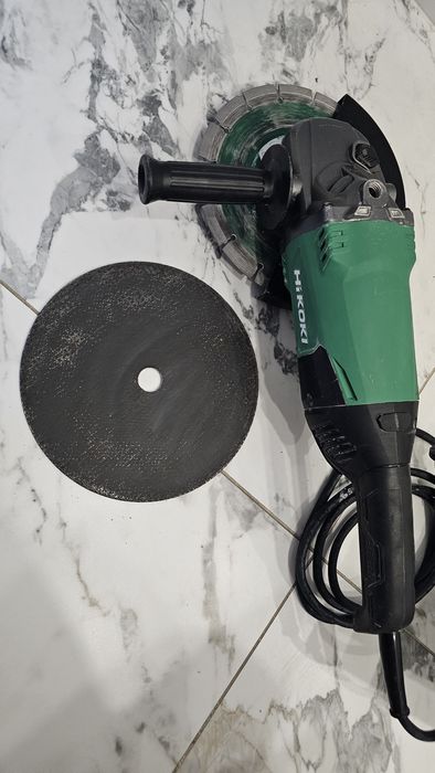 Ъглошлайф HiKOKI - Hitachi 2000 W, 230 мм голям, 6600 об./мин G23ST
ht