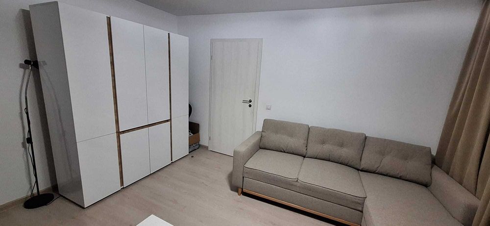 Garsoniera moderna zona Rahova