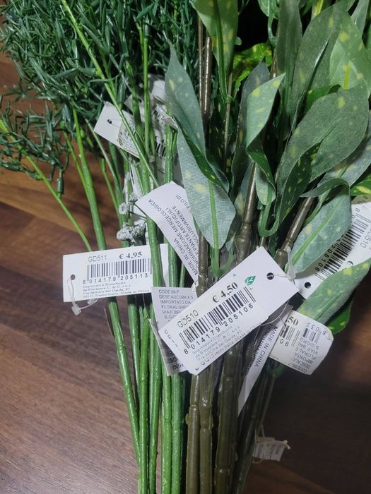 Lot tije artificiale