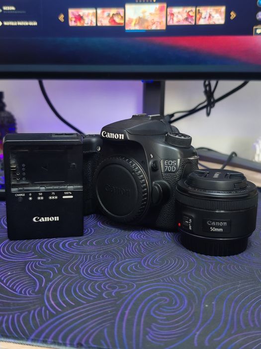Aparat foto Canon EOS 70D