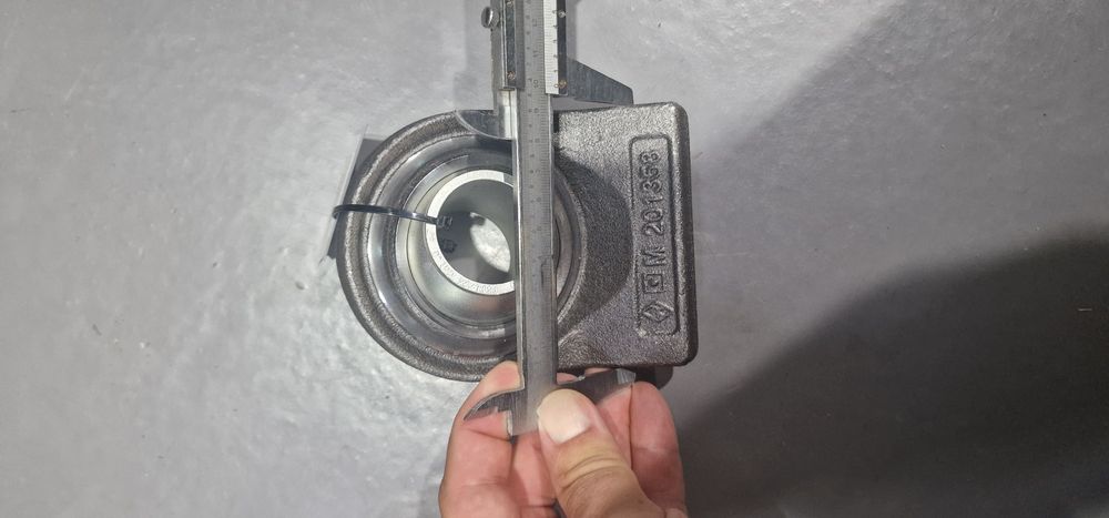 Capat tirant inferior tractor john deere seria 5000 6000 7000 8000 ori