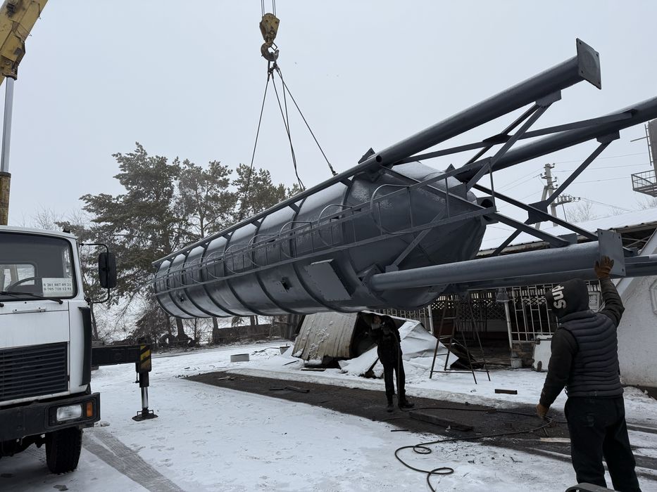 Силос для цемента,цемент,силос,резервуар,ракета