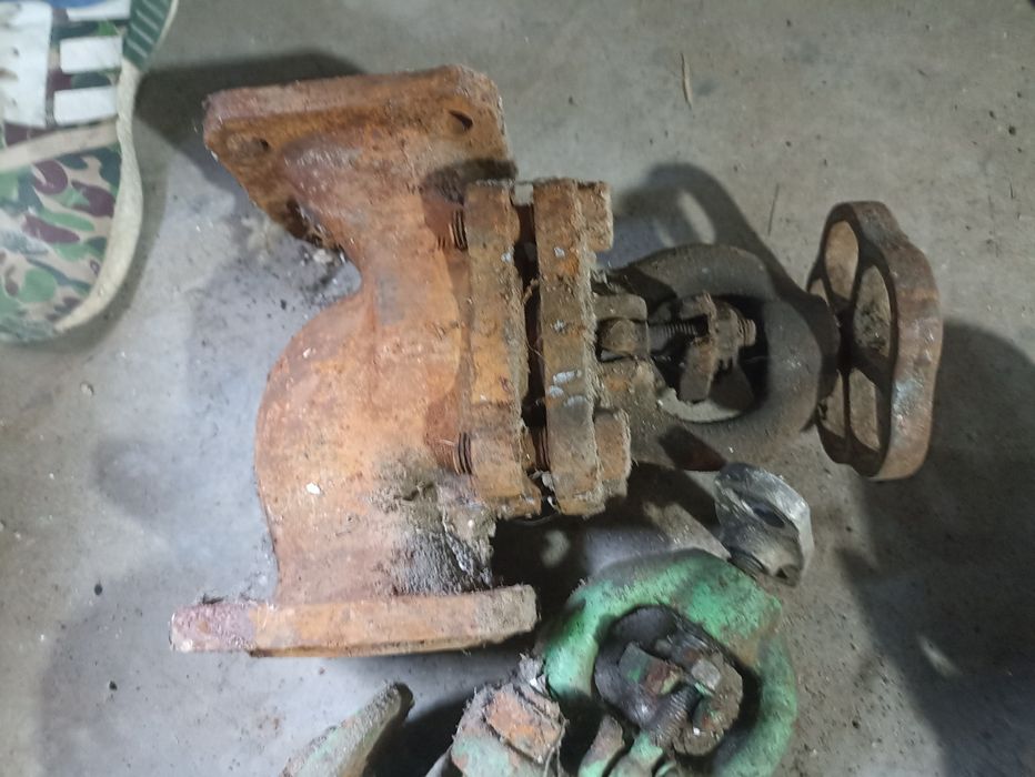 Задвижки б.у и новые