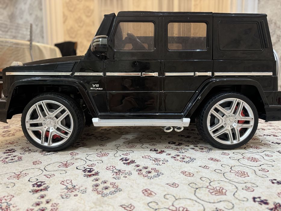 Mersedes Benz G-63 AMG