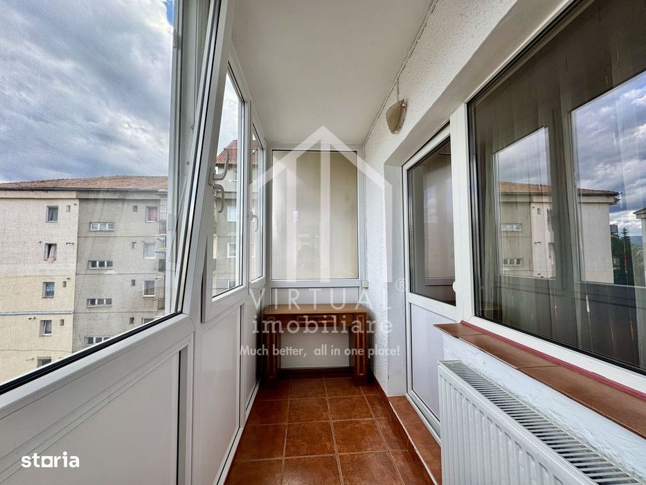 Apartament cu 4 camere, 80mp utili + 2 balcoane, etaj 3/4, Strand