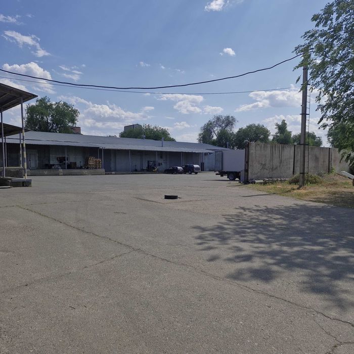 Продам промбазу в районе кинотеатра Казахстан по Абулхаир хана