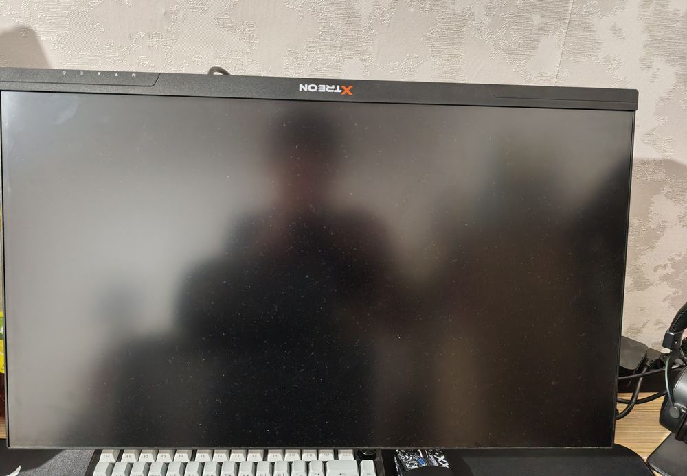 Монитор XTREON XT2758VH