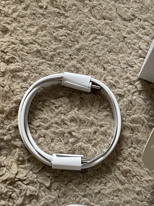 Apple AirPods Pro generatia a doua noi sigilate