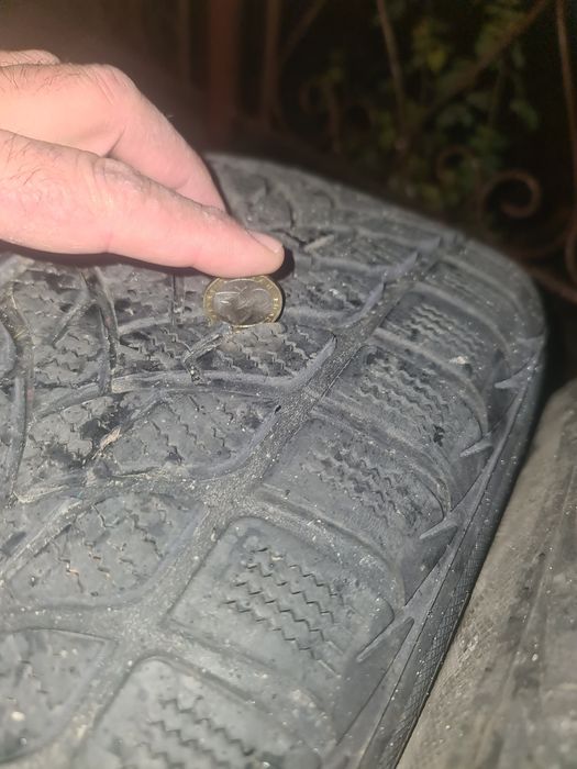 Зимни гуми с джанти много запазени